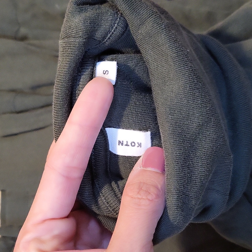 1 forest green Kotn turtleneck